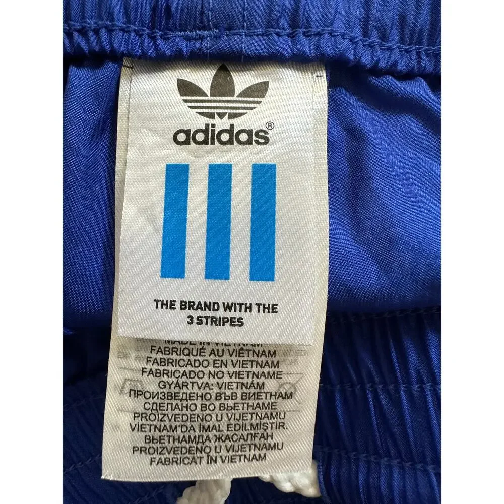 Adidas Manchester United Retro Blue Shorts in 2XL